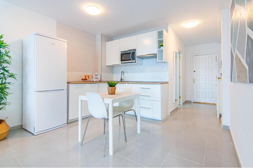 Comfortable Sea View Apartment プエルト・デ・サンティアゴ エクステリア 写真